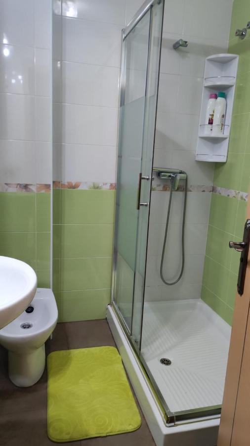 Apartamento Cerca De La Playa Apartment Malaga Bagian luar foto